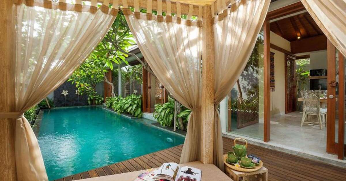 Een foto van The Royal Purnama
