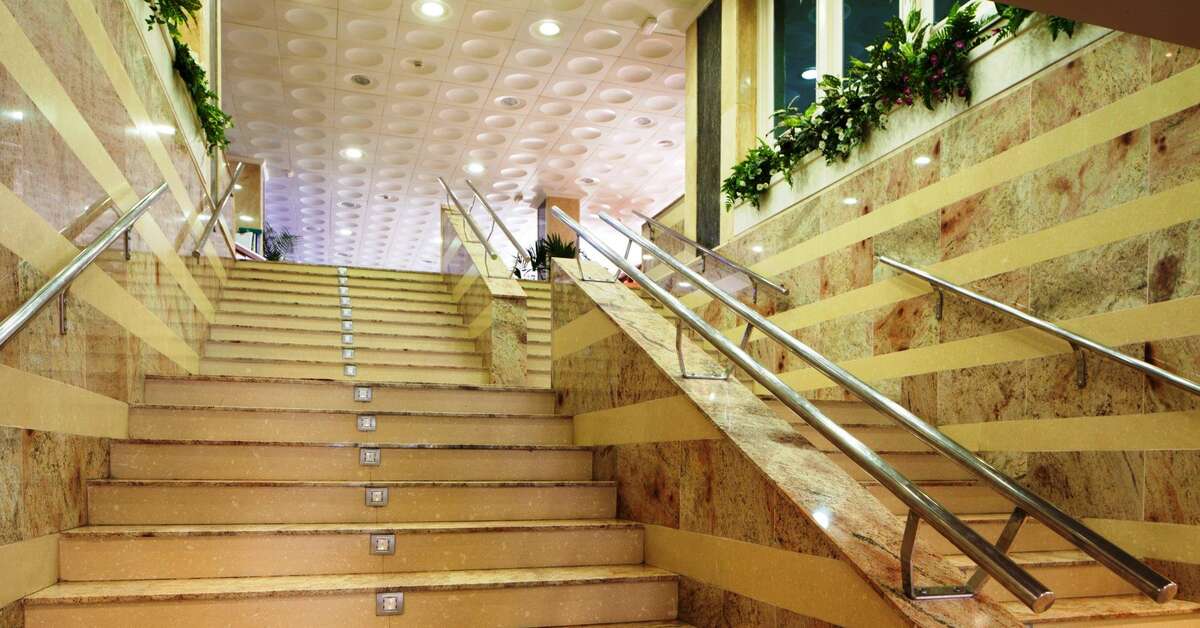 Een foto van het interieur van H-Top Molinos Park Hotel