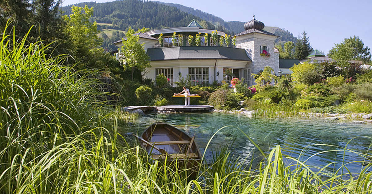 Ein Foto von der Außenansicht des Hotel Salzburgerhof Zell am See