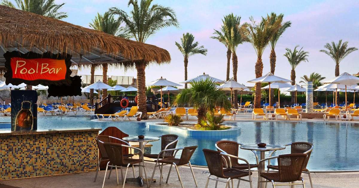 Een foto van het zwembad bij DoubleTree by Hilton Sharm El Sheikh Sharm Bay