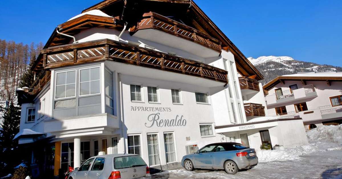 Een foto van de buitenkant van Appartementen Renaldo