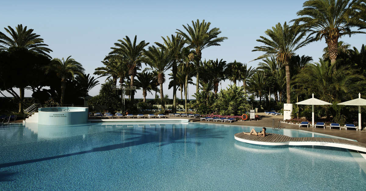 Een foto van het zwembad bij Robinson Club Jandia Playa