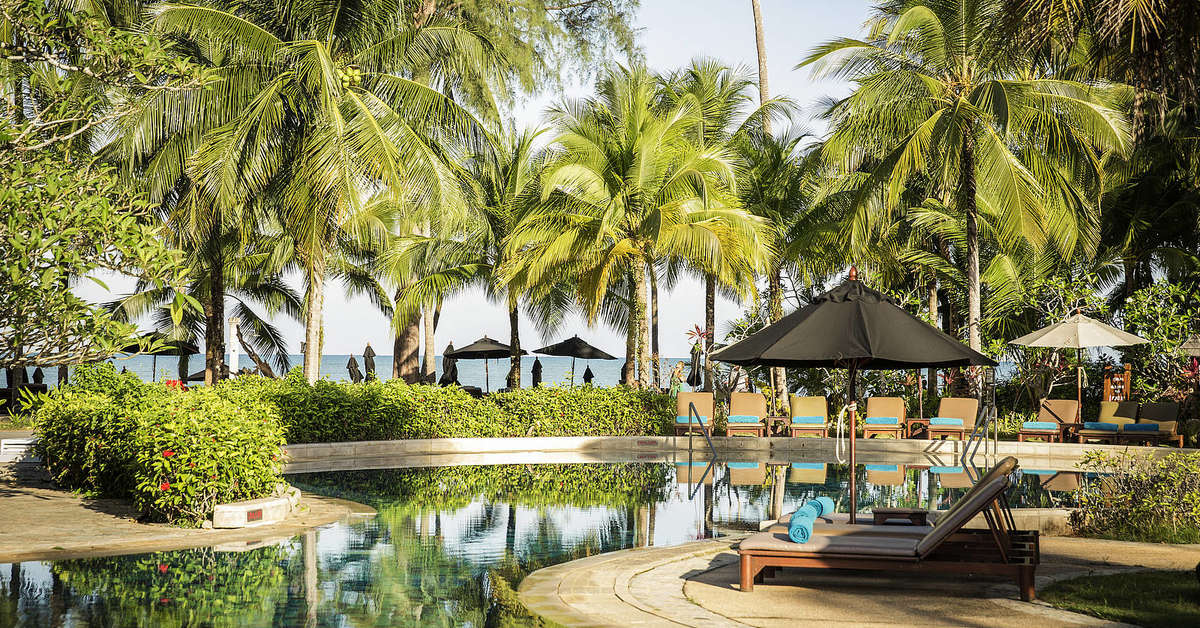 Een foto van het zwembad bij Robinson Club Khao Lak
