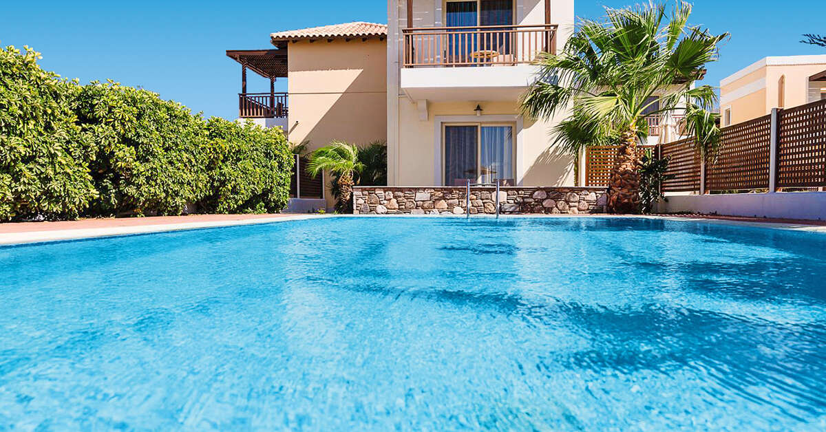 Een foto van het zwembad bij Natura Village Hotel & Spa