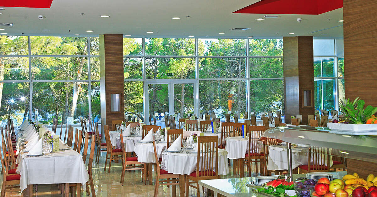 Een foto van de faciliteiten bij Bluesun Hotel Elaphusa