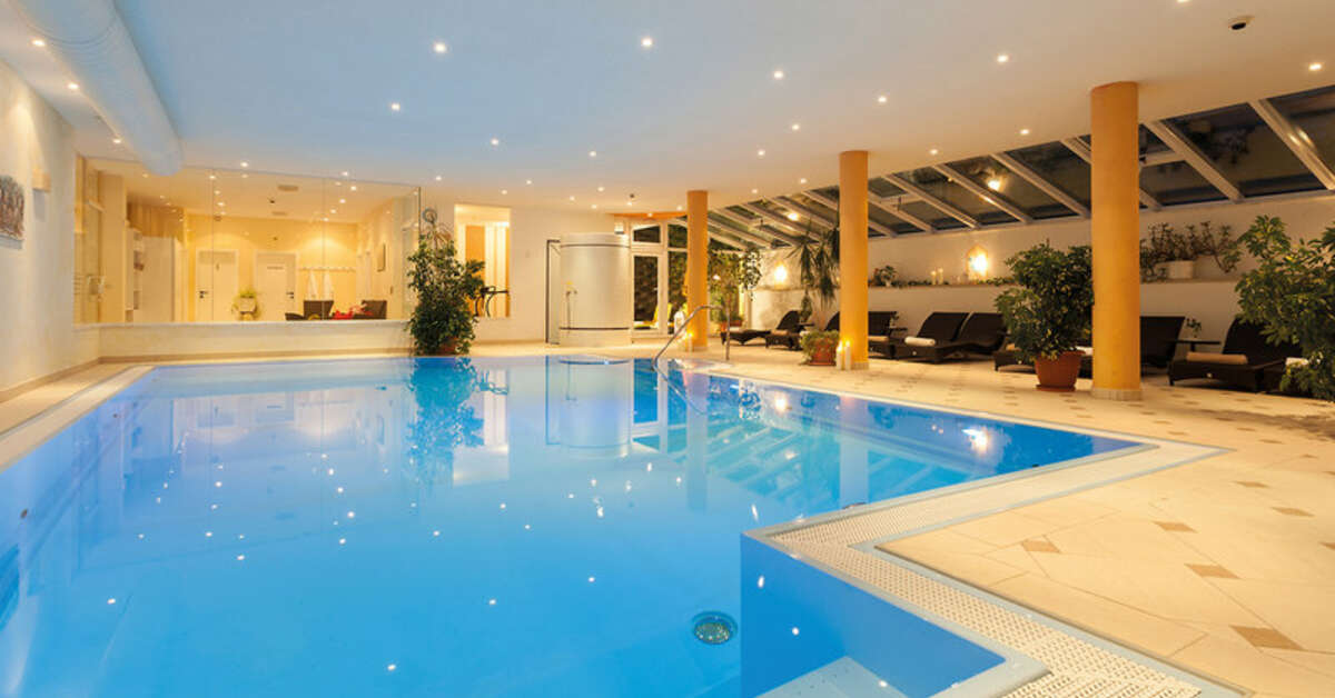 Een foto van het zwembad bij Hotel Hochland