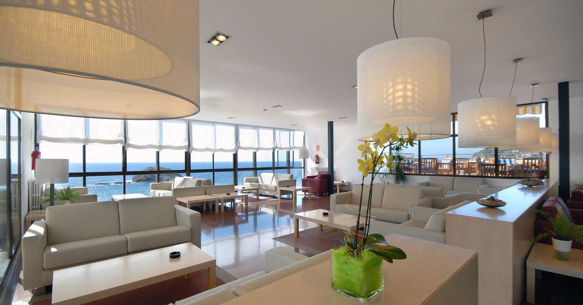 Een foto van het interieur van Gran Hotel Reymar