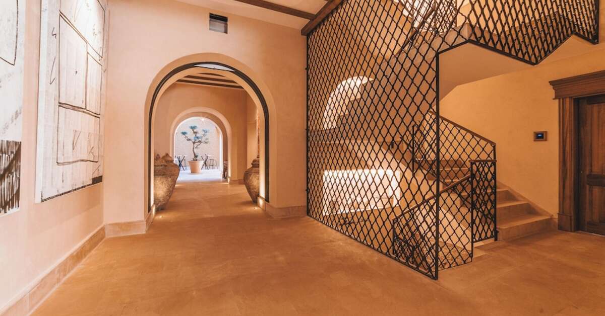Een foto van het interieur van Hotel Creu de Tau Art & Spa