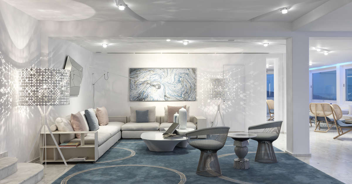 Een foto van het interieur van Myconian Kyma Design Hotel