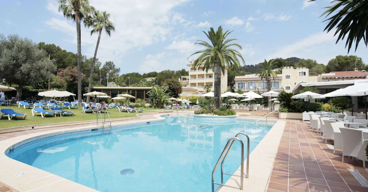 Een foto van het zwembad bij Grupotel Nilo & Spa