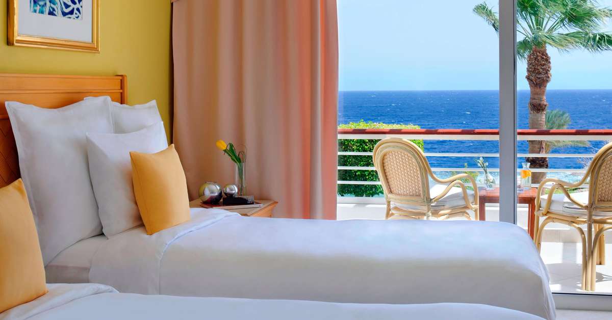 Ein Foto Renaissance Golden View Beach Resort
