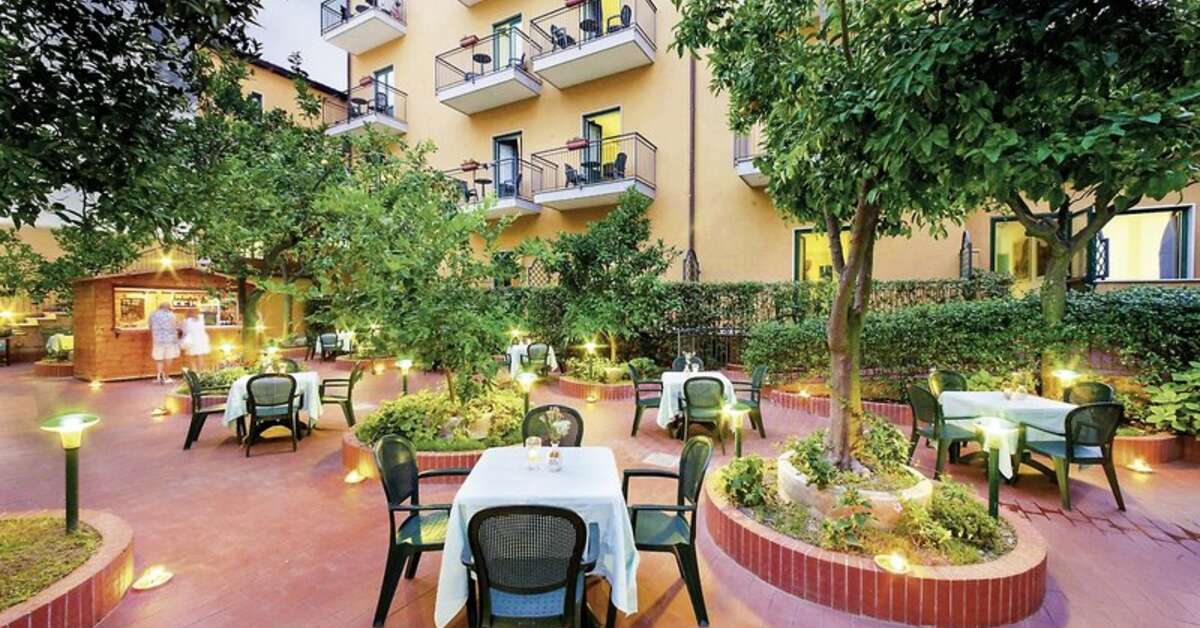 Ein Foto Hotel Astoria Sorrento