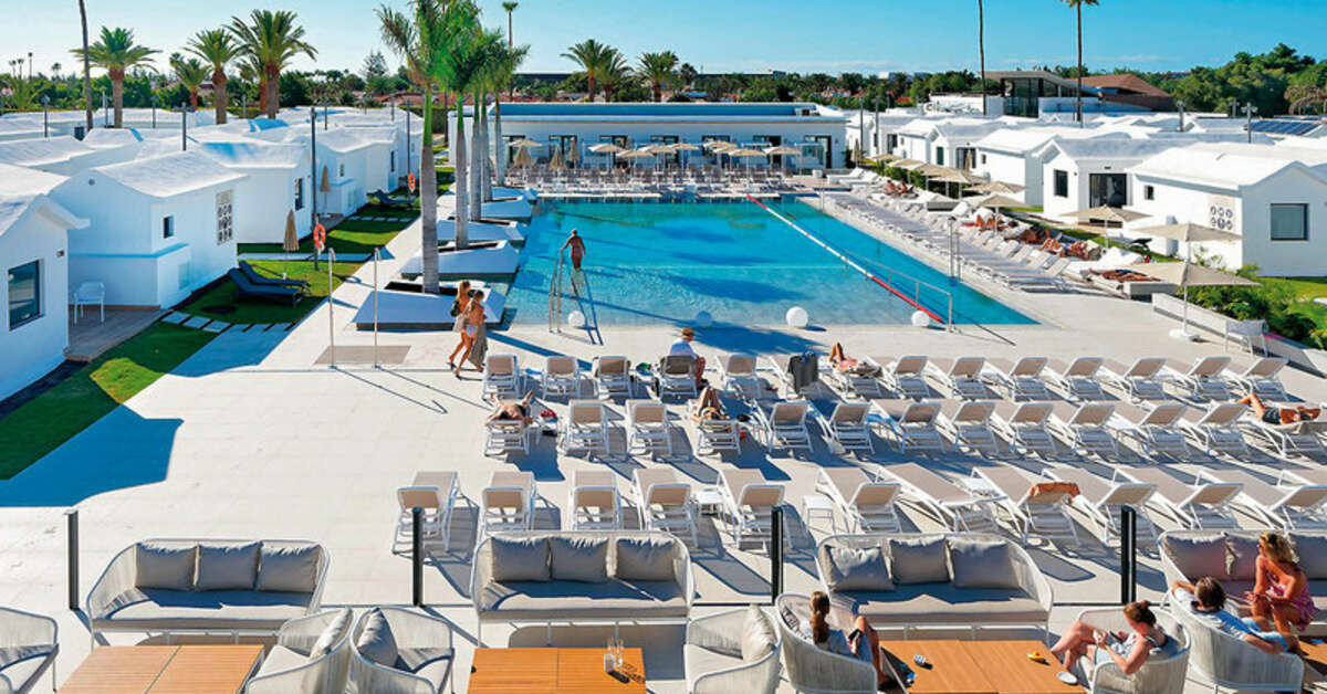 Ein Foto vom Pool im Club Maspalomas Suites & Spa