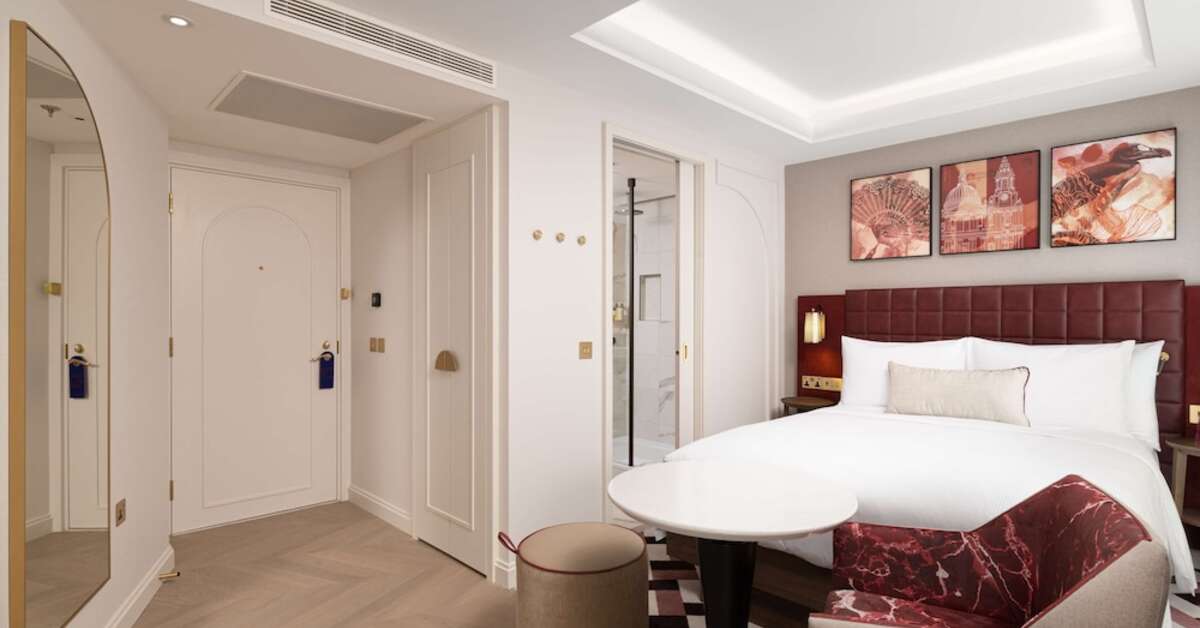Een foto van Lost Property St. Paul's London Curio Collection by Hilton