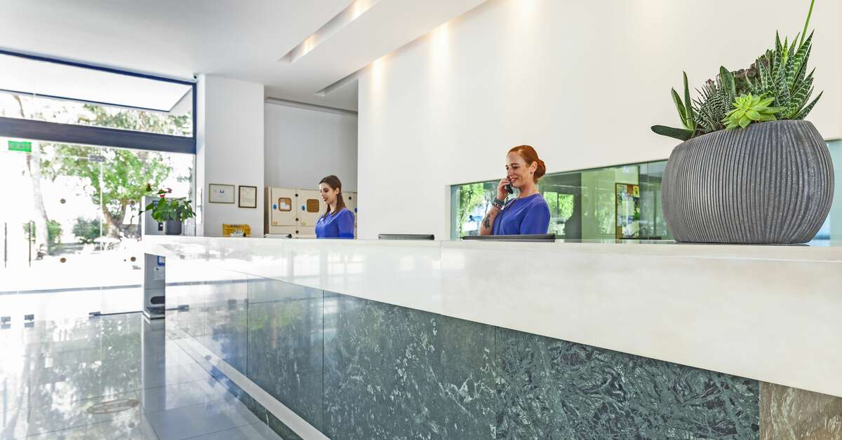 Een foto van het interieur van Blue Sea Beach Resort