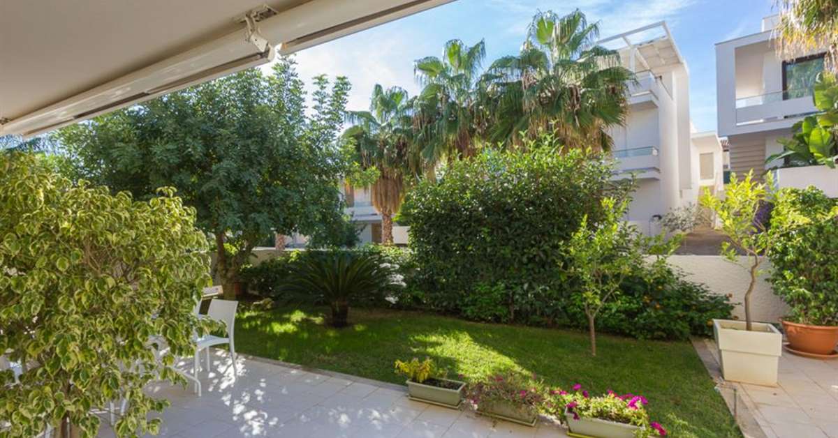 Een foto van het terras bij Kamena Residence