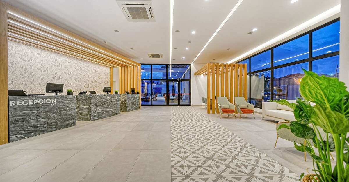 Een foto van het interieur van Broncemar Beach Aparthotel