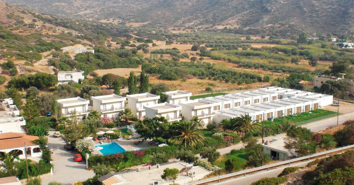 Een foto van het zwembad bij Matala Valley Village Hotel & Bungalows