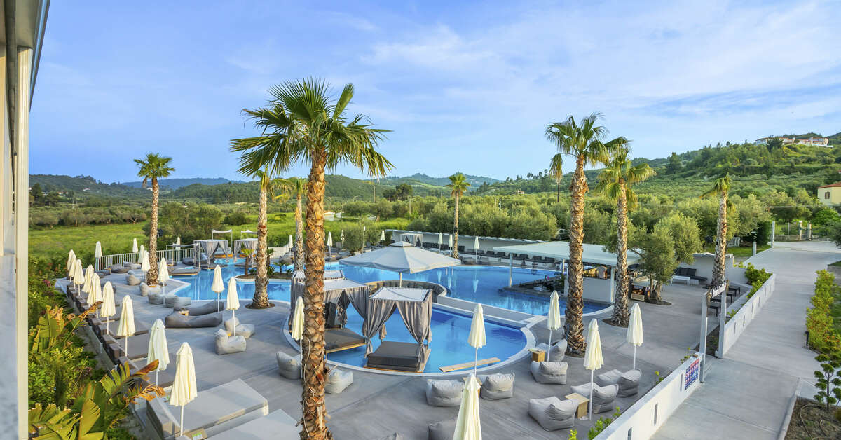 Ein Foto vom Pool im Anna Hotel