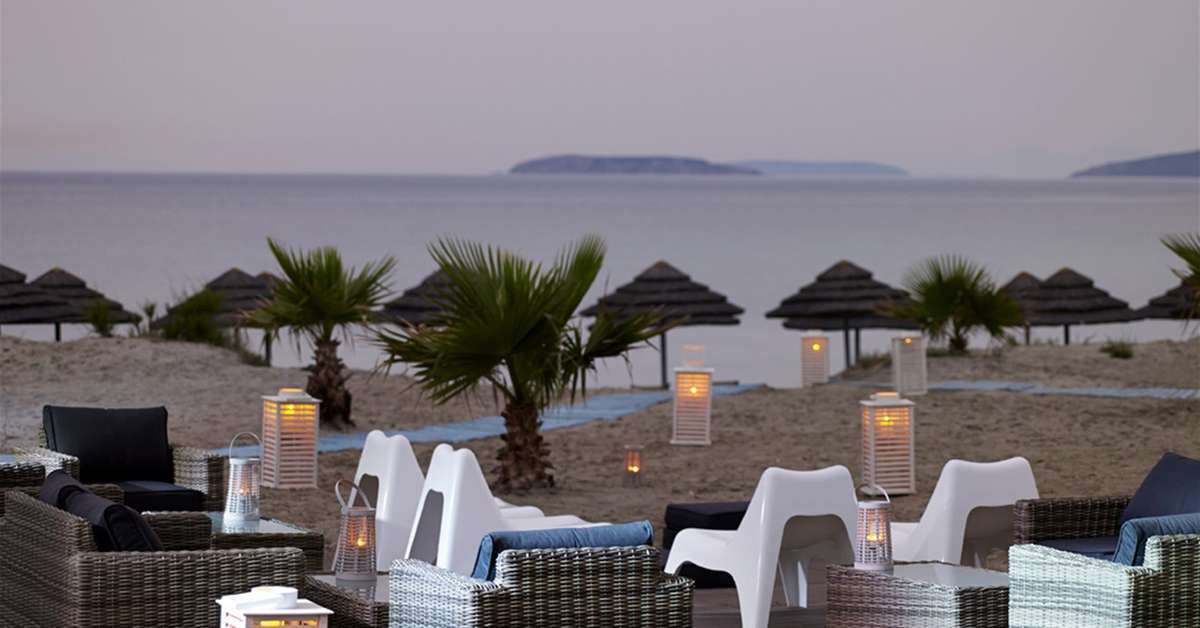 Een foto van het terras bij Magic Life Marmari Palace Imperial