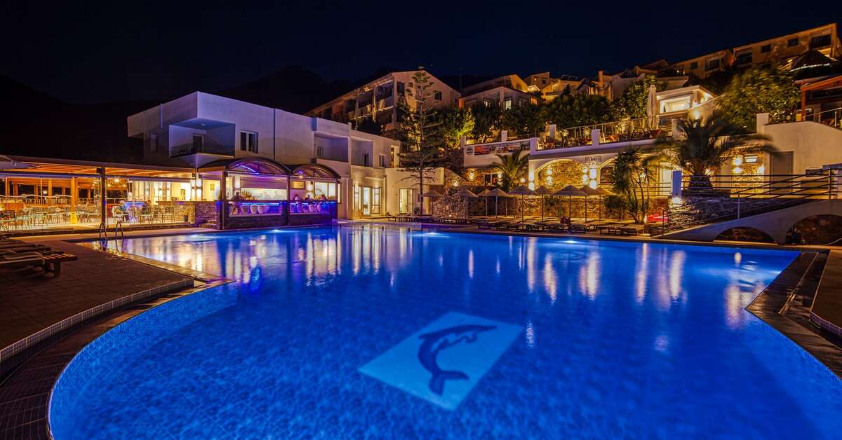 Een foto van het zwembad bij Elounda Water Park Residence Hotel