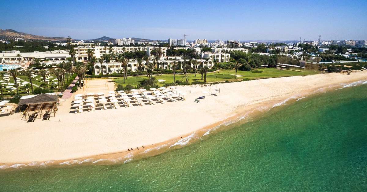 Een foto van het strand bij Delfino Beach Resort & Spa