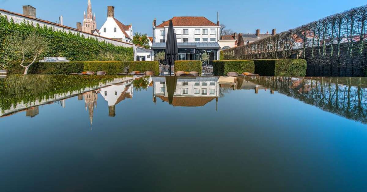 Een foto van de buitenkant van Hotel Montanus