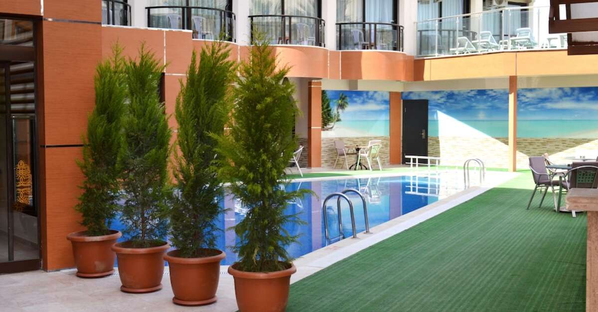 Ein Foto vom Pool im Hotel By Karaaslan Inn