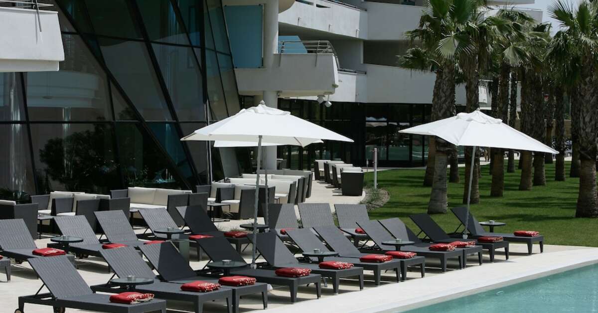 Een foto van het zwembad bij Senator Banus Spa Hotel