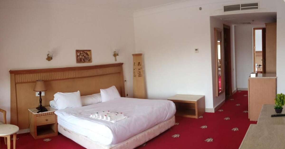 Een foto van Regency Pyramids Hotel