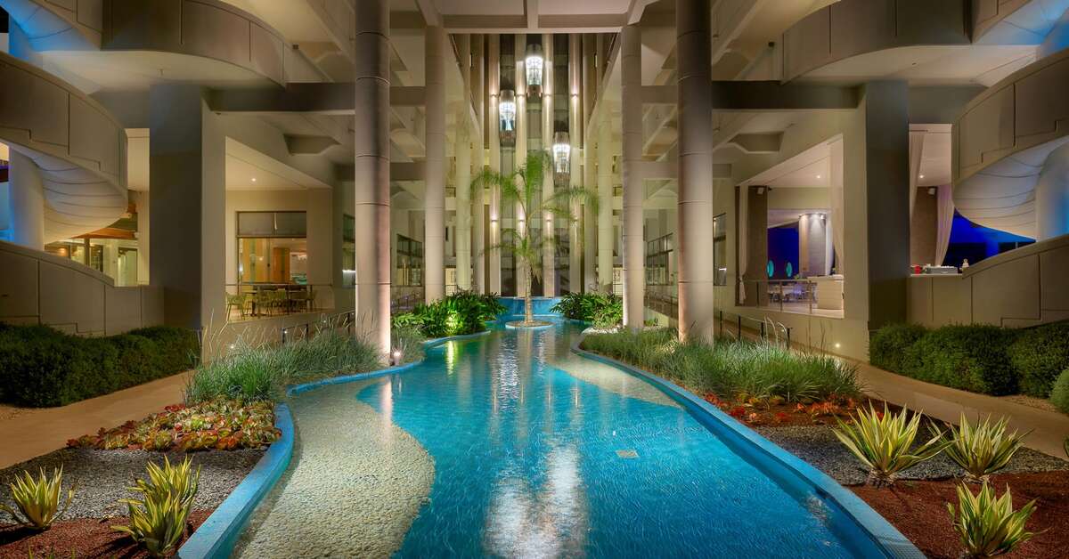 Een foto van de buitenkant van Elysium Resort & Spa
