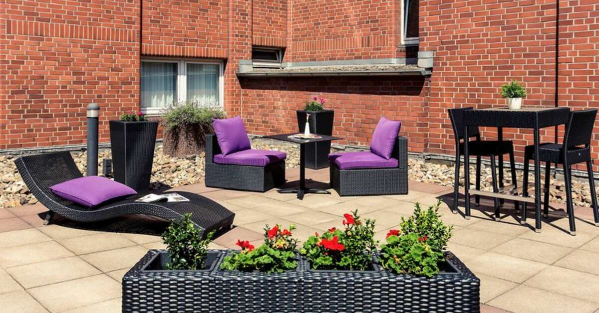 Een foto van het terras bij Mercure Hotel Duisburg City