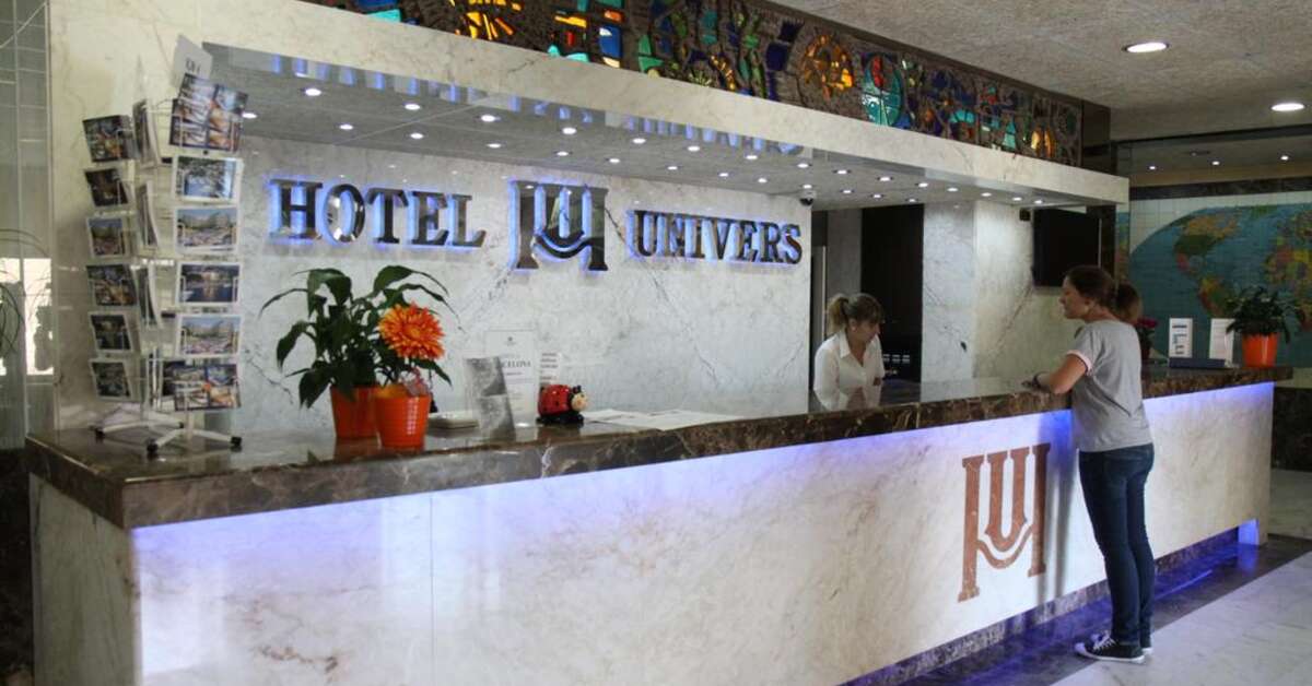 Een foto van het interieur van Hotel Univers