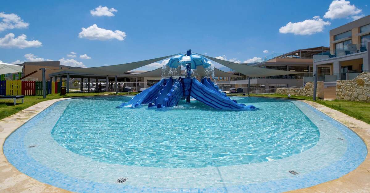 Ein Foto Kiani Beach Resort