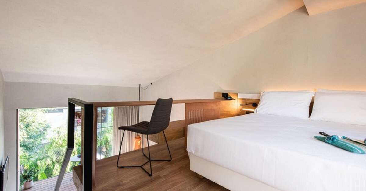 Ein Foto Pilot Amphora Boutique Hotel