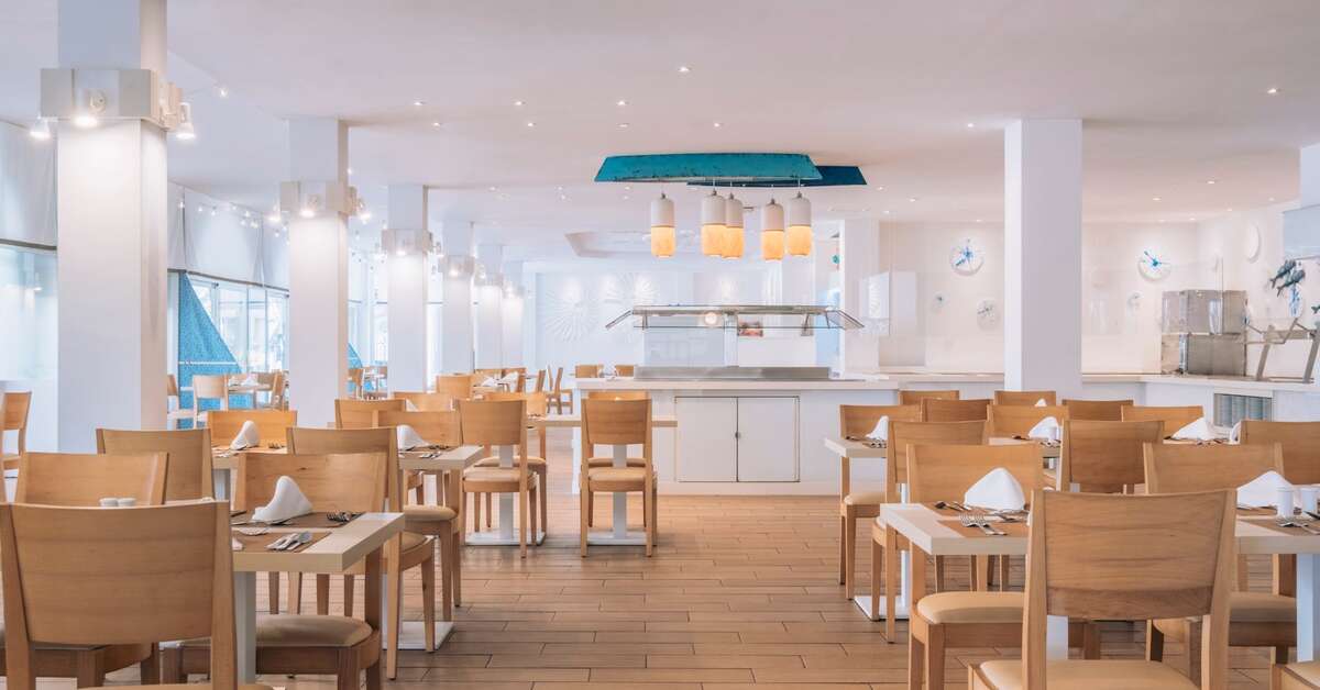 Een foto van de faciliteiten bij Iberostar Waves Club Cala Barca