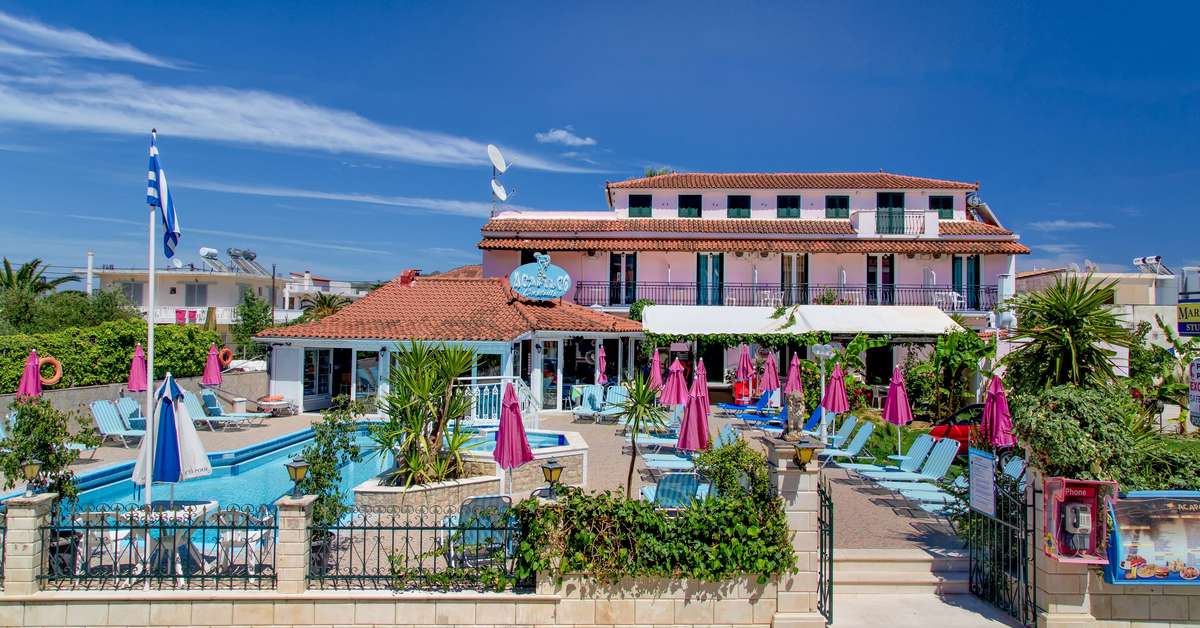 Een foto van de buitenkant van Acapulco Marinos Appartementen I