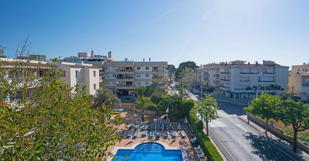 Een foto van het zwembad bij THB Dos Playas Hotel