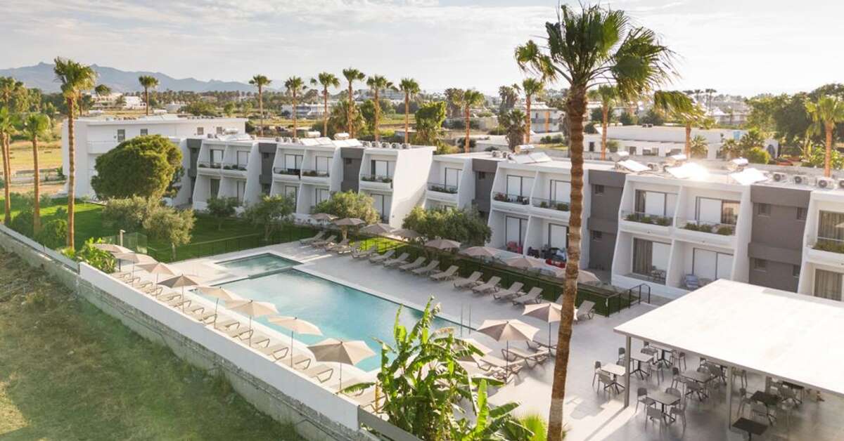 Een foto van het zwembad bij Smaragdi Kos Hotel