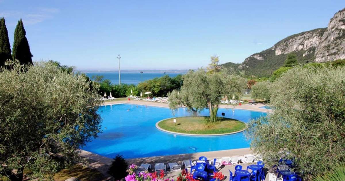 Ein Foto vom Pool im Hotel Marco Polo