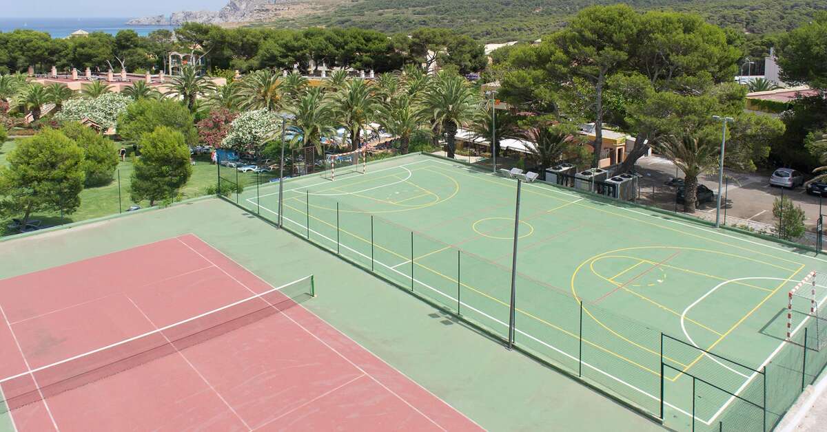 Een foto van de faciliteiten bij Hotel Zafiro Cala Mesquida