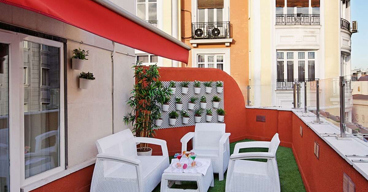 Een foto van het terras bij Hotel Mayorazgo