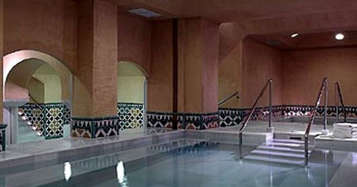 Een foto van het zwembad bij Hotel Macia Real de la Alhambra