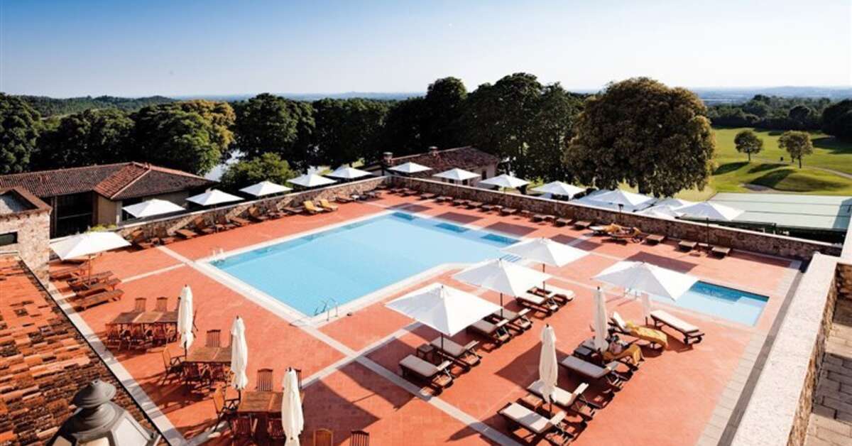 Een foto van het zwembad bij Palazzo Arzaga Hotel & Spa