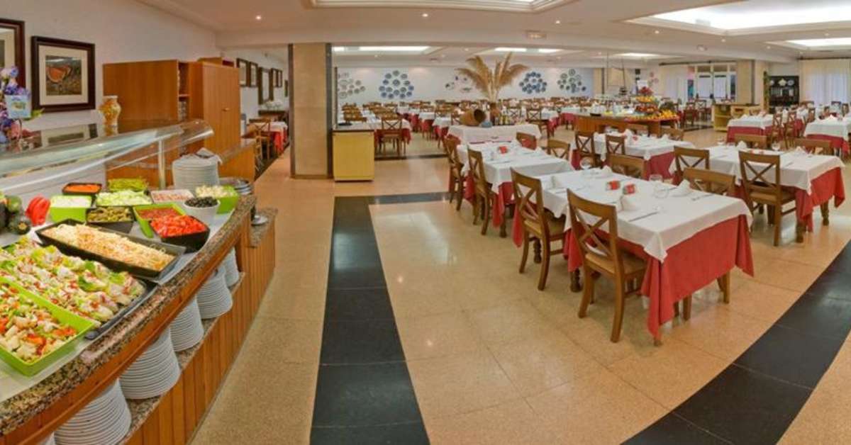Een foto van Hotel GHT Neptuno