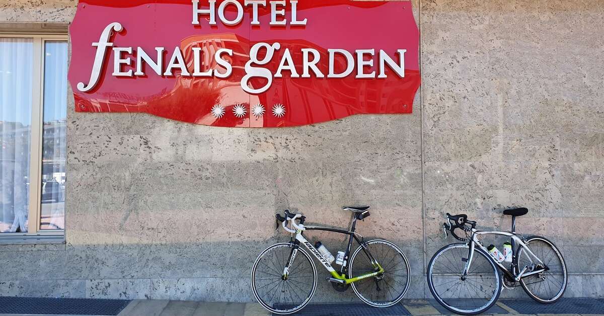 Een foto van Hotel Fenals Garden