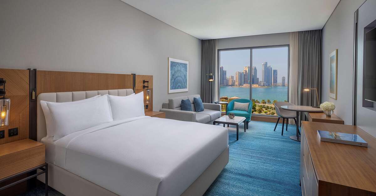 Een foto van DoubleTree by Hilton Sharjah Waterfront Hotel & Residences