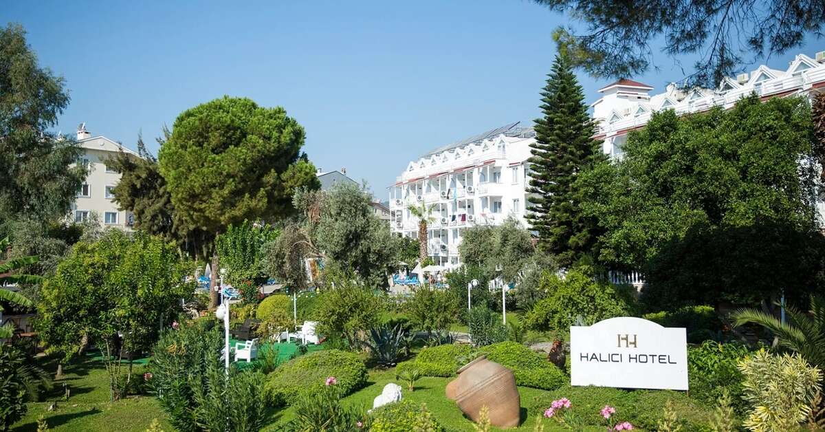 Een foto van de buitenkant van Halici Hotel