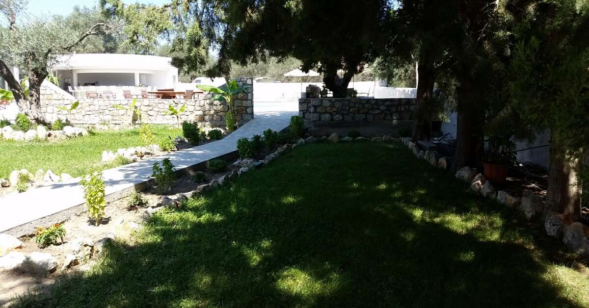 Een foto van de buitenkant van Saint George Resort Archangelos