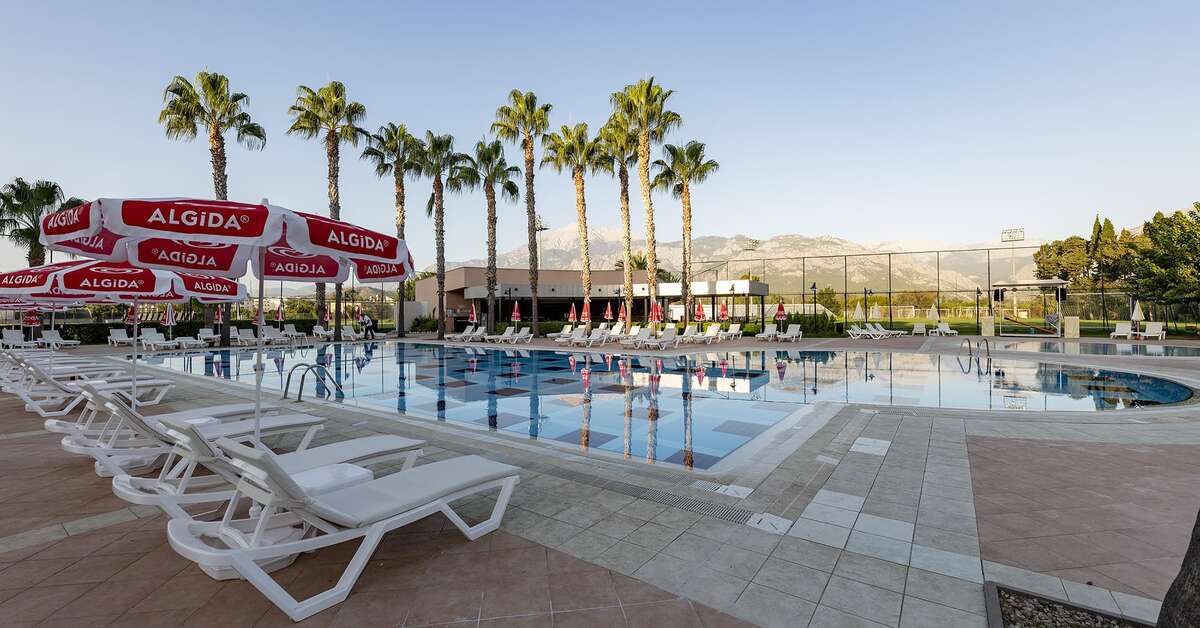 Een foto van het zwembad bij Viking Park Hotel & Spa